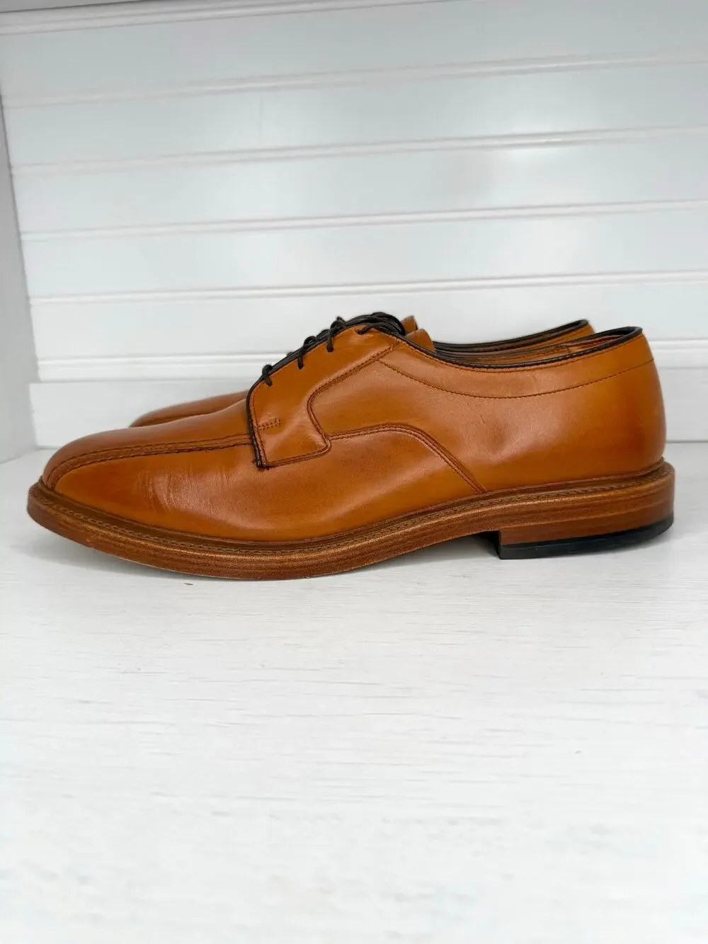 Allen Edmonds Walton Split Toe Derby 5954 Chestnut 9.5 D USA Dress Shoes w/ Box
